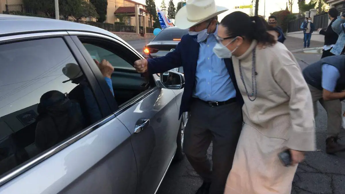 Gustavo Madero Caravana registro precandidato gubernatura (2)